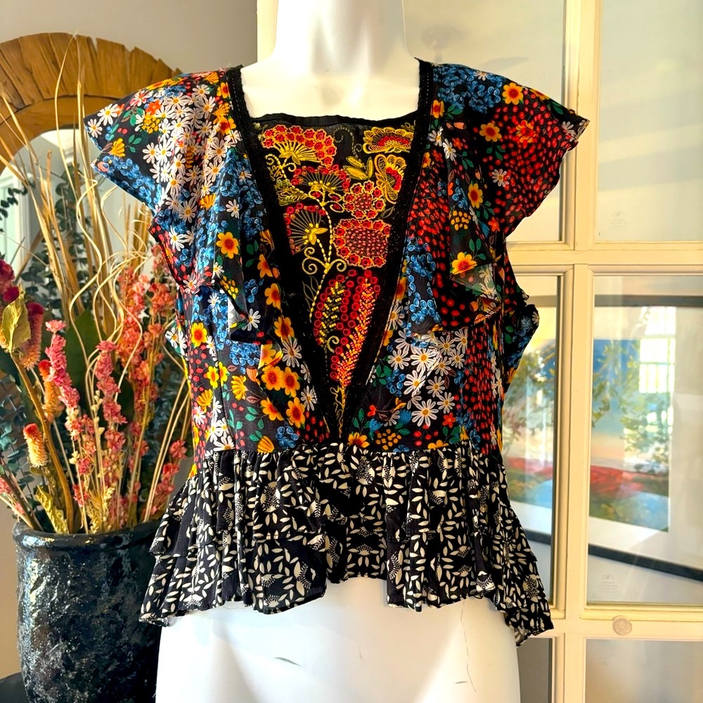 🌺Host Pick🌺 Anthropologie Bhanuni by Jyoti Embroidered Beaded Neda Top M NWOT - Picture 5 of 11